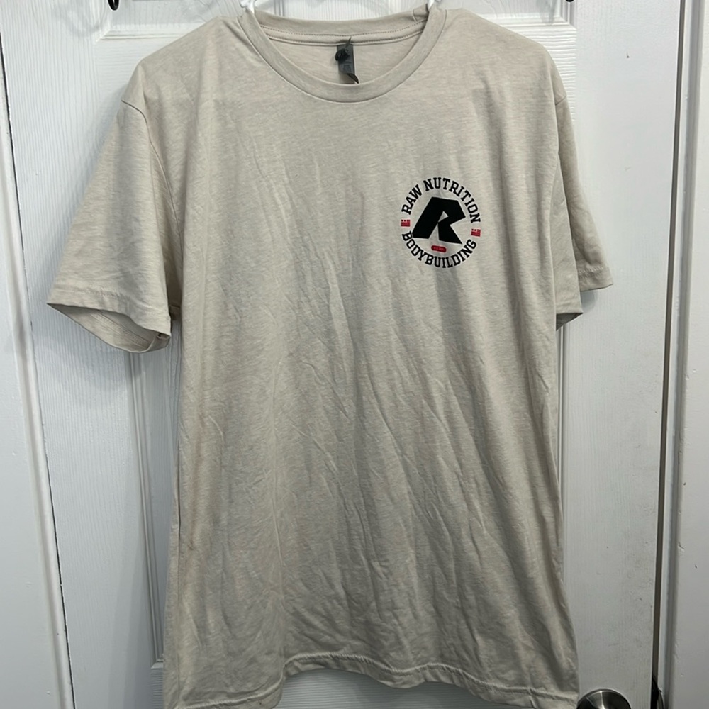 Men’s Raw Nutrition Bodybuilding T-Shirt and Travel Bag